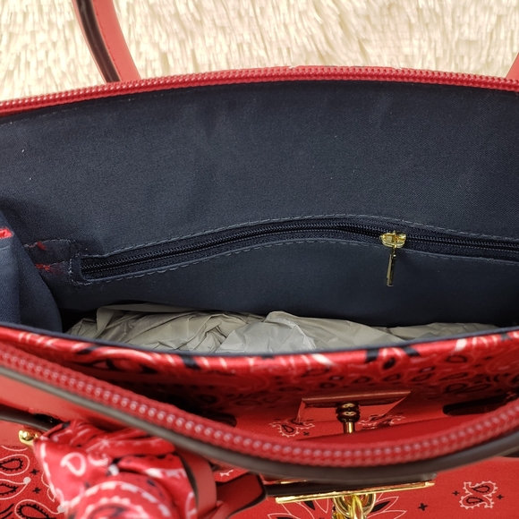 Black Bandanna Purse Clutch Bandana - Picture 9 of 9